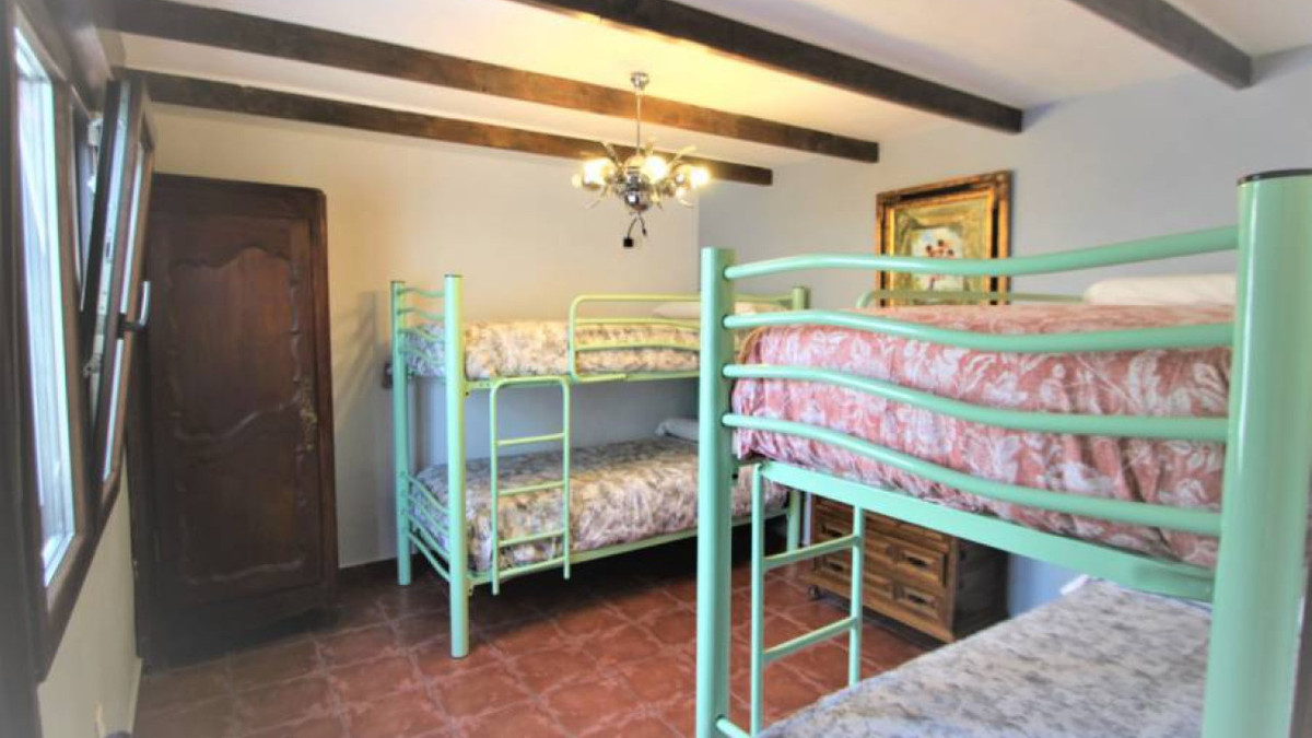 Huis te koop in Lomas de Cabo Roig | 9 slaapkamers H5295346