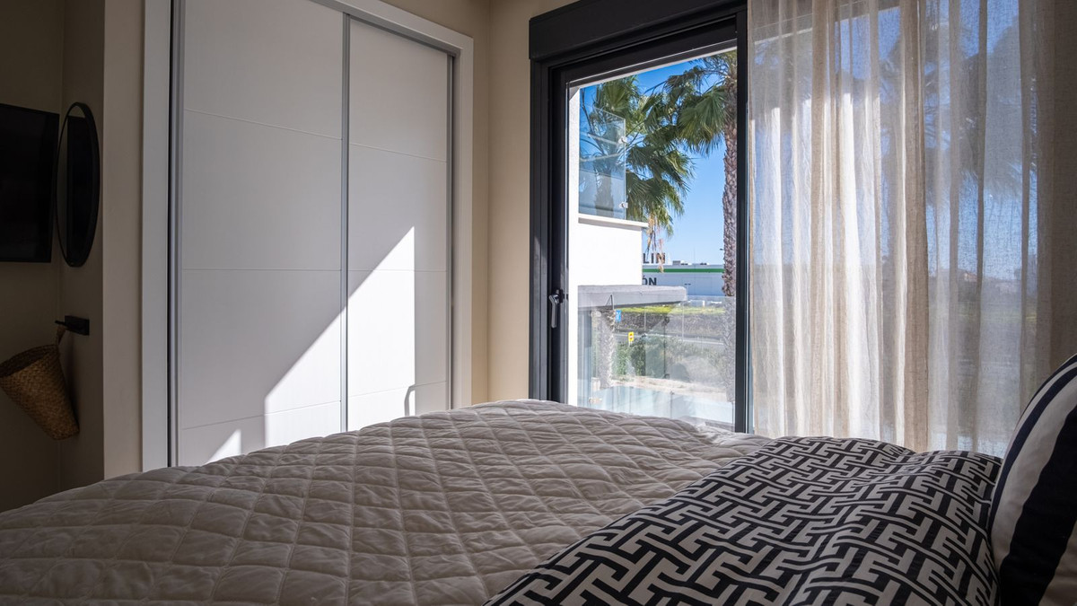 Huis te koop in Lomas de Cabo Roig | 3 slaapkamers H5298673