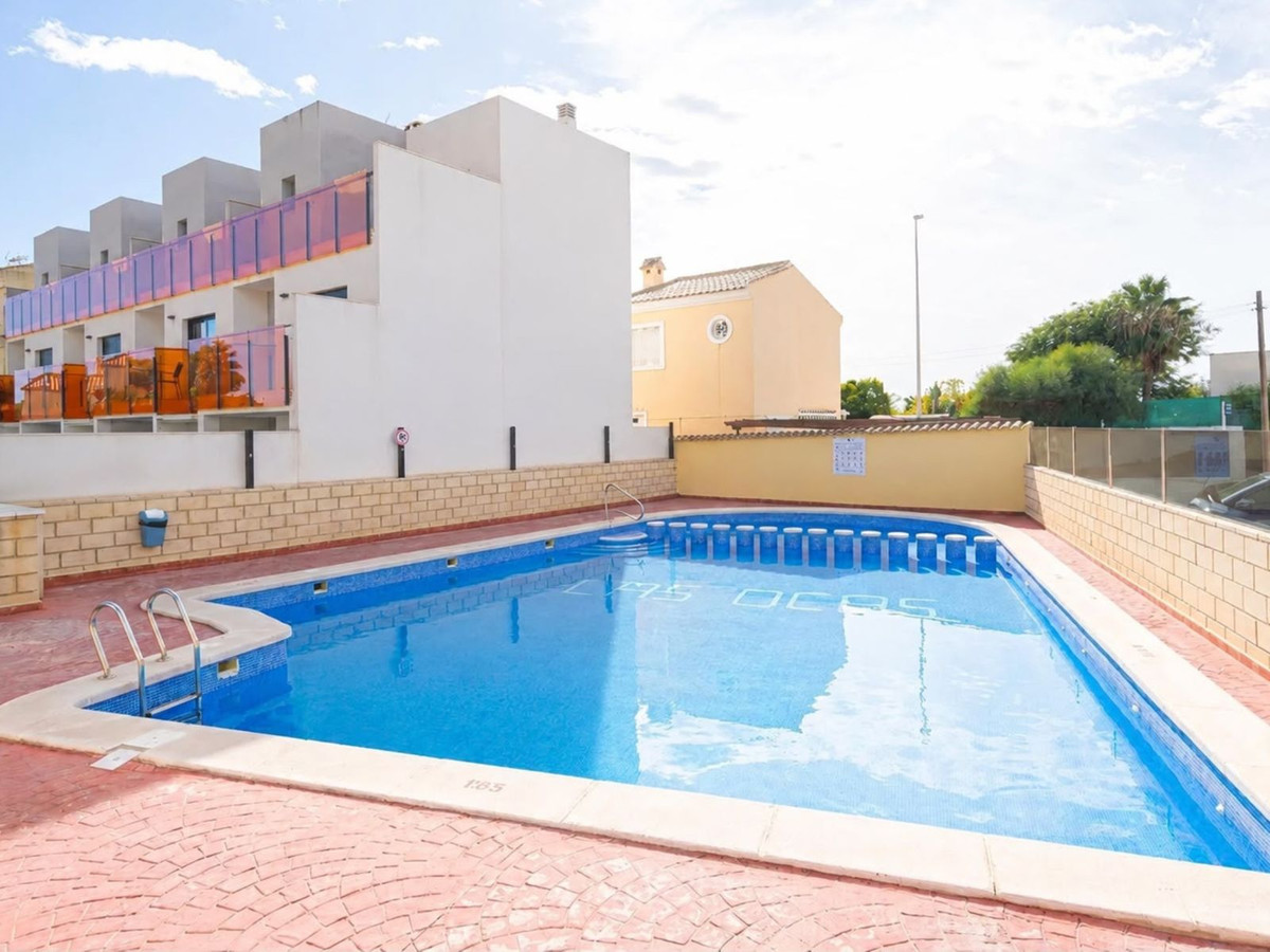 Appartement te koop in Lomas de Cabo Roig | 2 slaapkamers H5435749