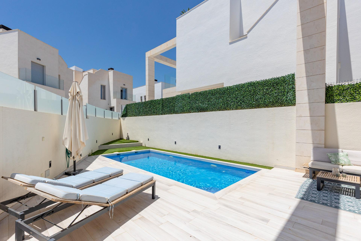 Property main view 33
