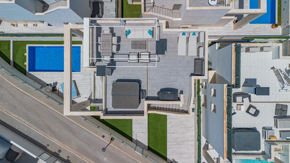 Property main view 42