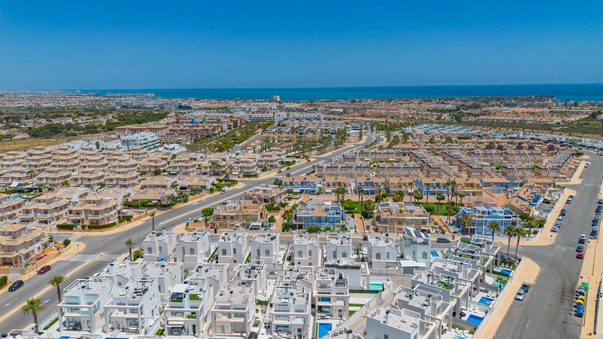 Property main view 44