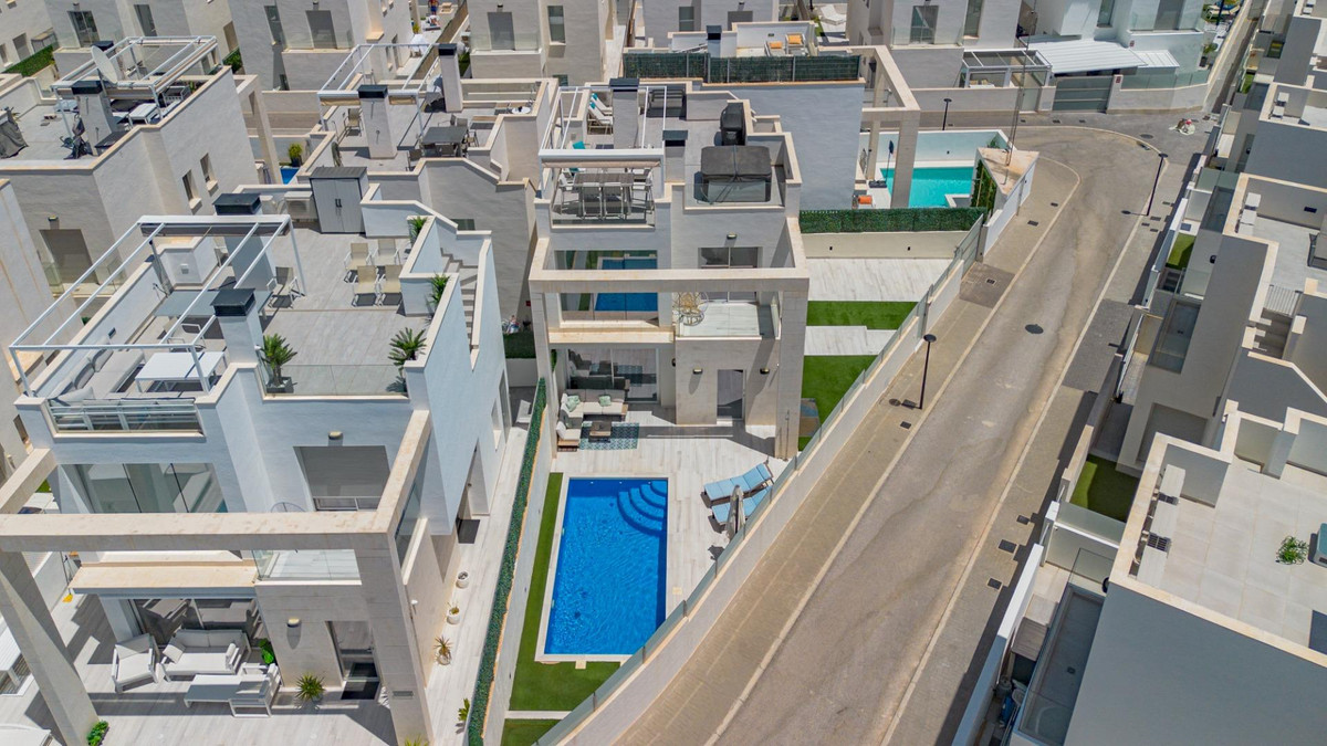 Property main view 50