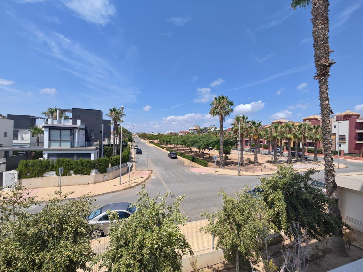 Huis te koop in Lomas de Cabo Roig | 2 slaapkamers H5453674