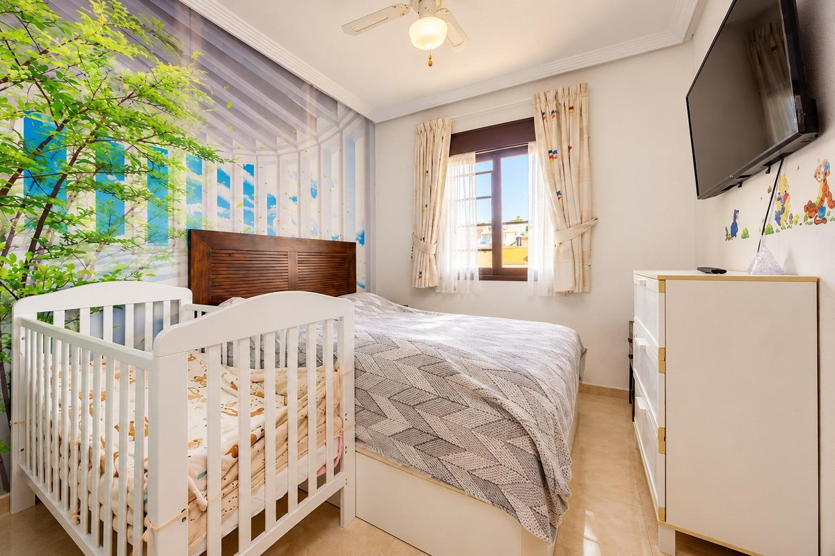 Appartement te koop in Lomas de Cabo Roig | 2 slaapkamers H5521423