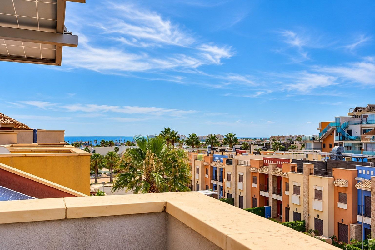Appartement te koop in Lomas de Cabo Roig | 2 slaapkamers H5521423