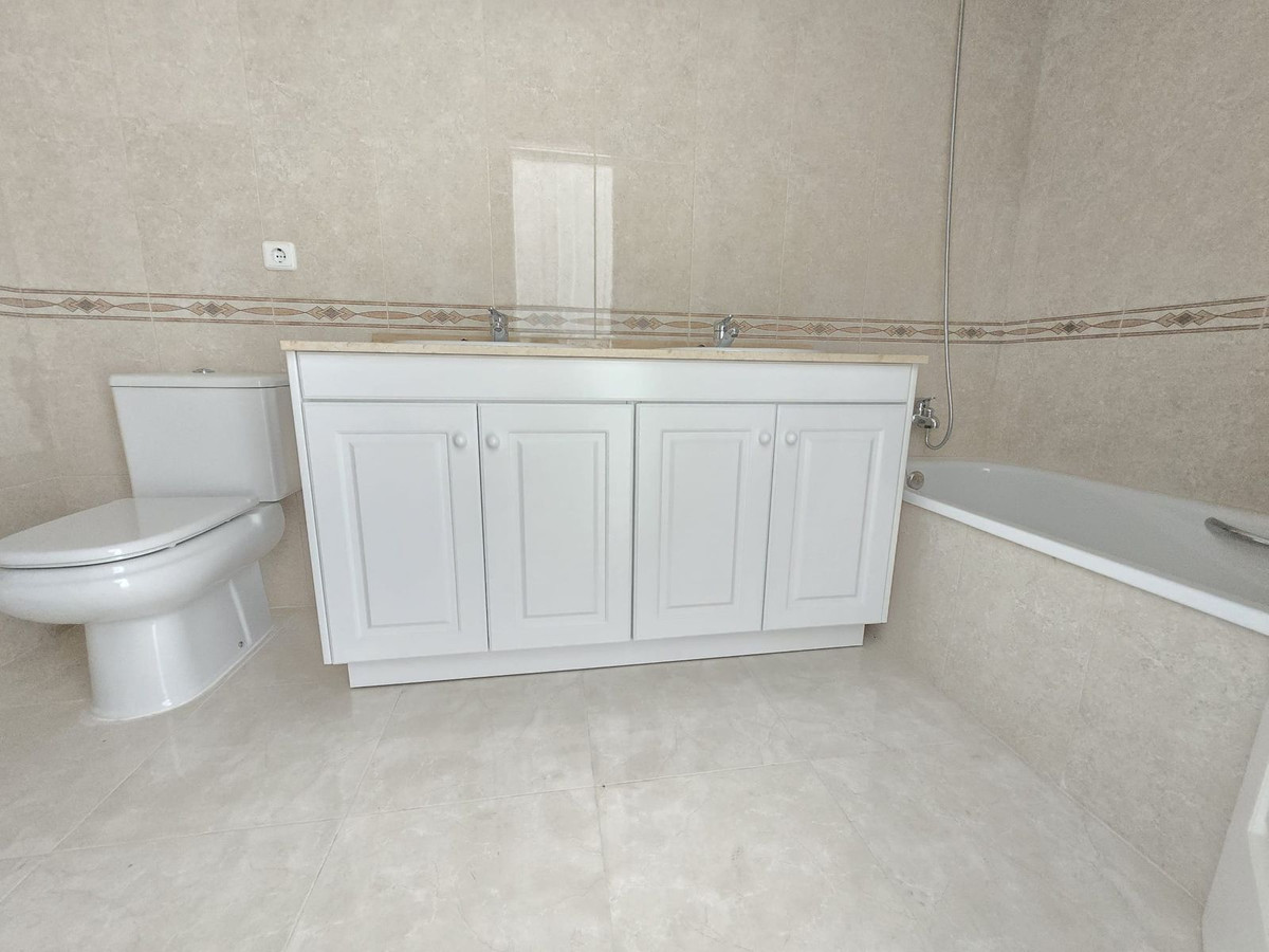 Appartement te koop in Lomas De Campoamor | 2 slaapkamers H4942999