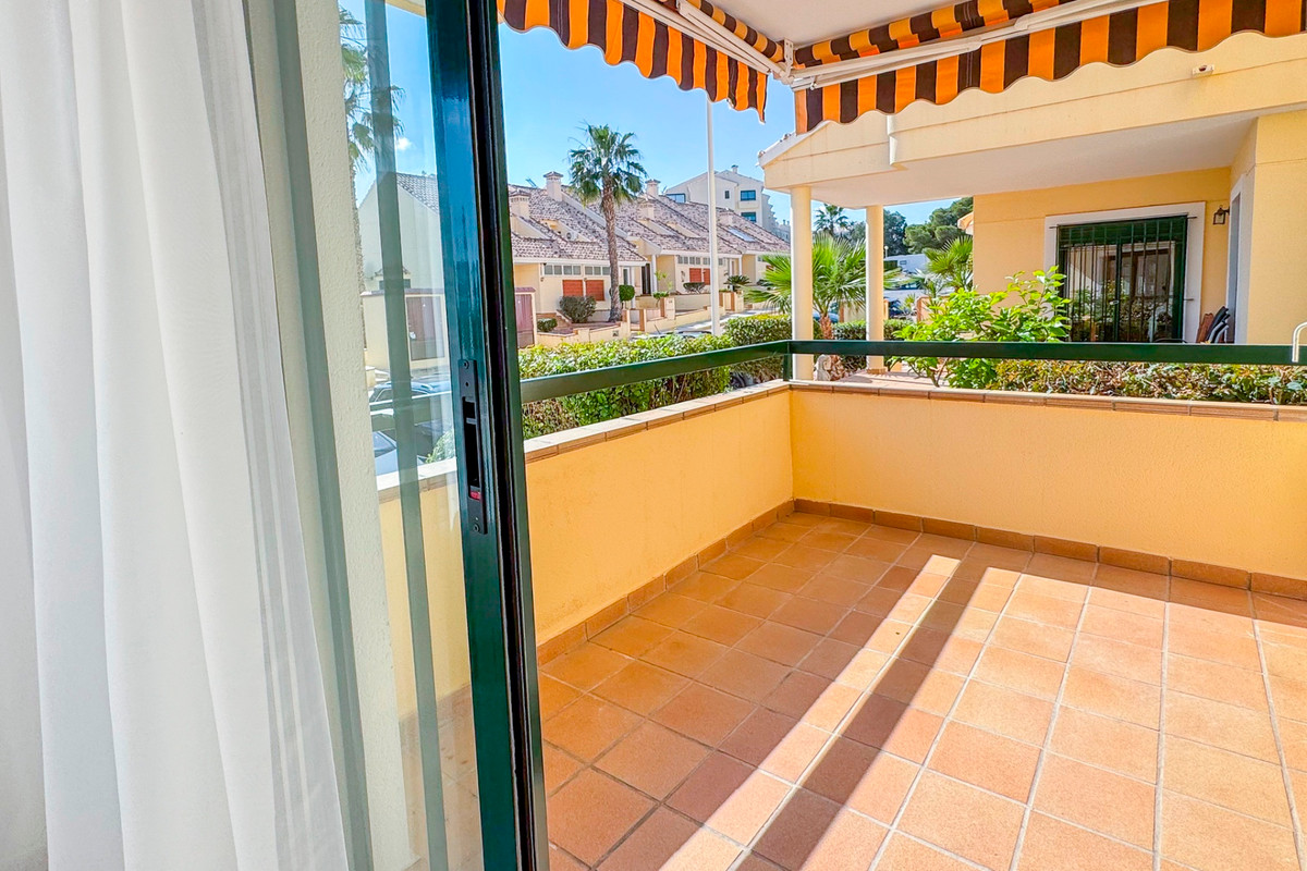 Appartement te koop in Lomas De Campoamor | 2 slaapkamers H5400907