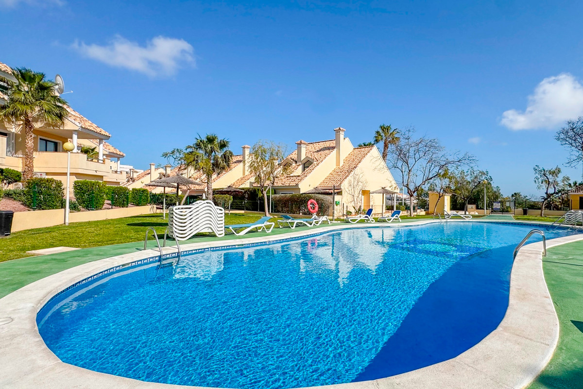 Appartement te koop in Lomas De Campoamor | 2 slaapkamers H5400907