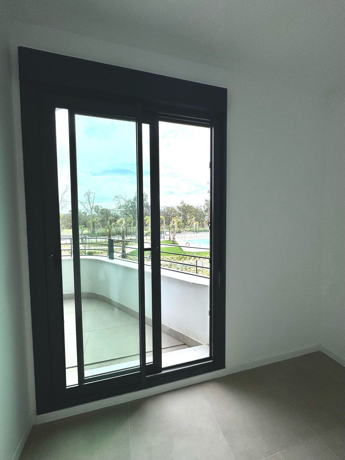 Tussenverdieping Appartement in Los Alamos-12