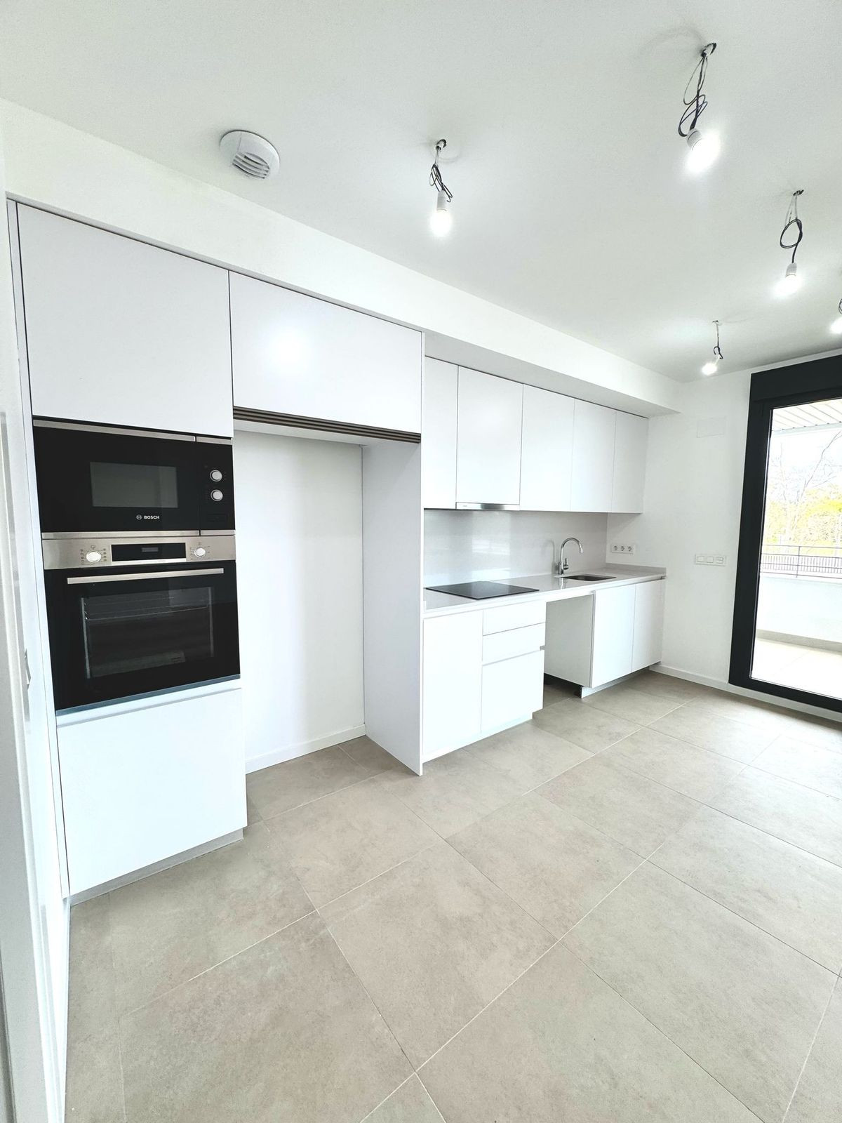 Tussenverdieping Appartement in Los Alamos-6