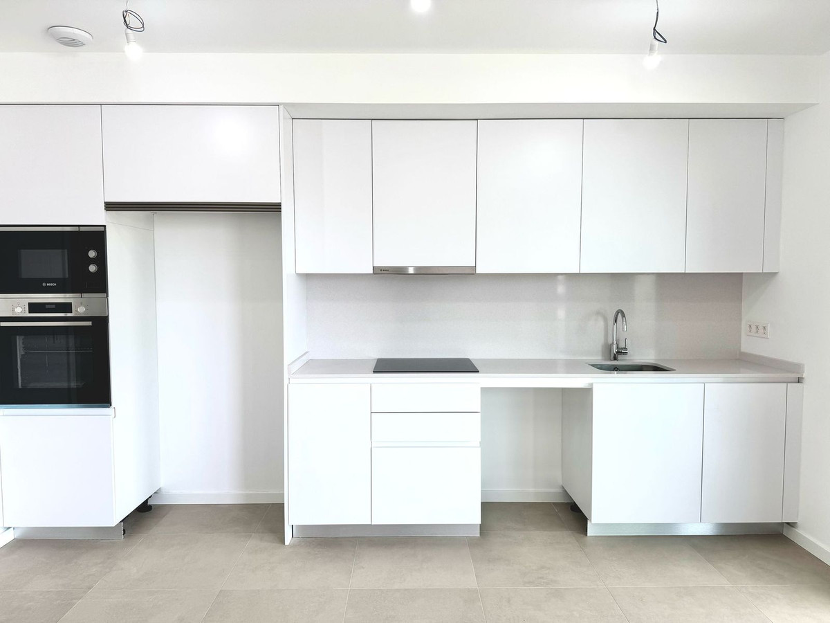 Tussenverdieping Appartement in Los Alamos-7