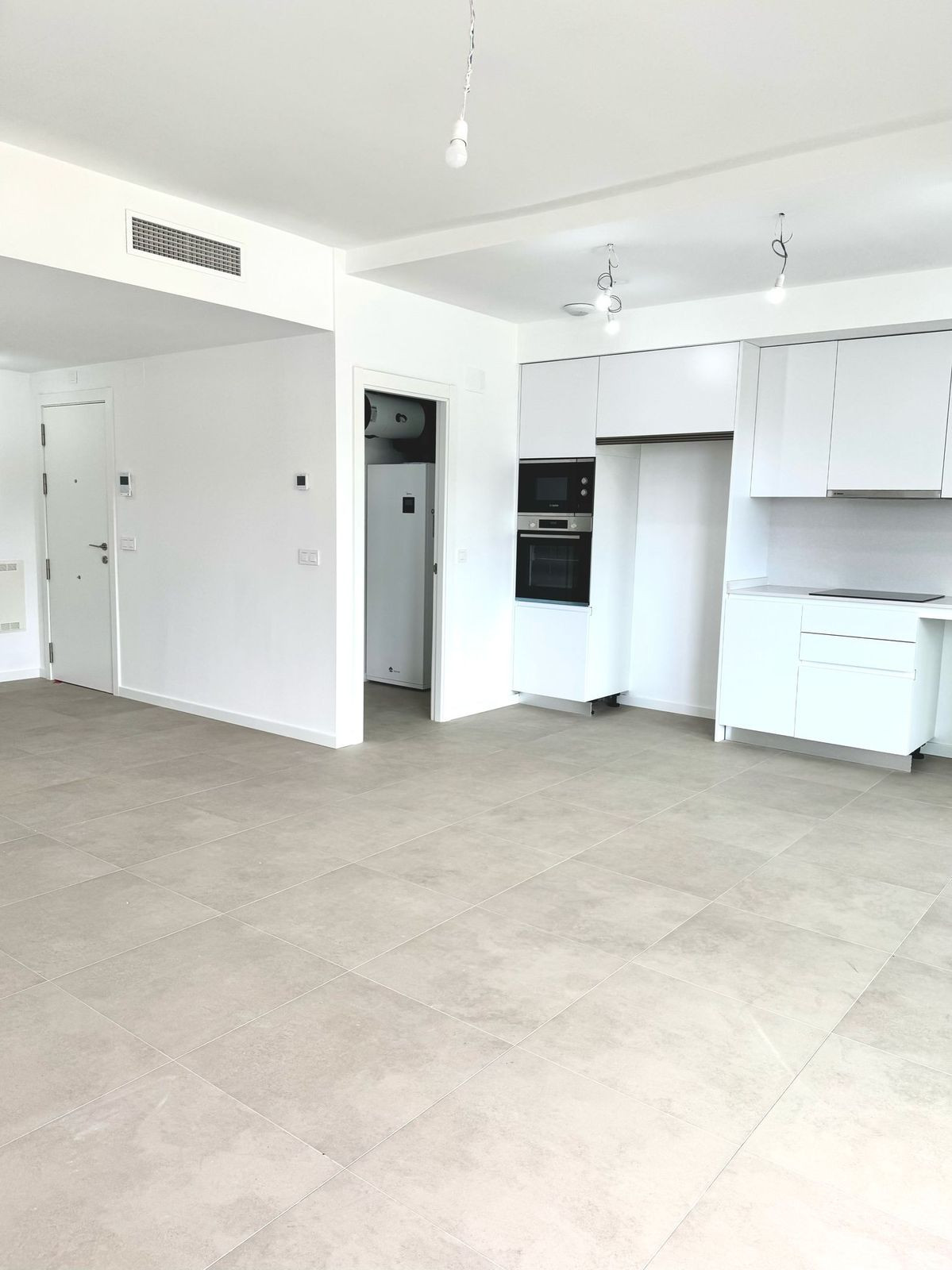 Tussenverdieping Appartement in Los Alamos-9