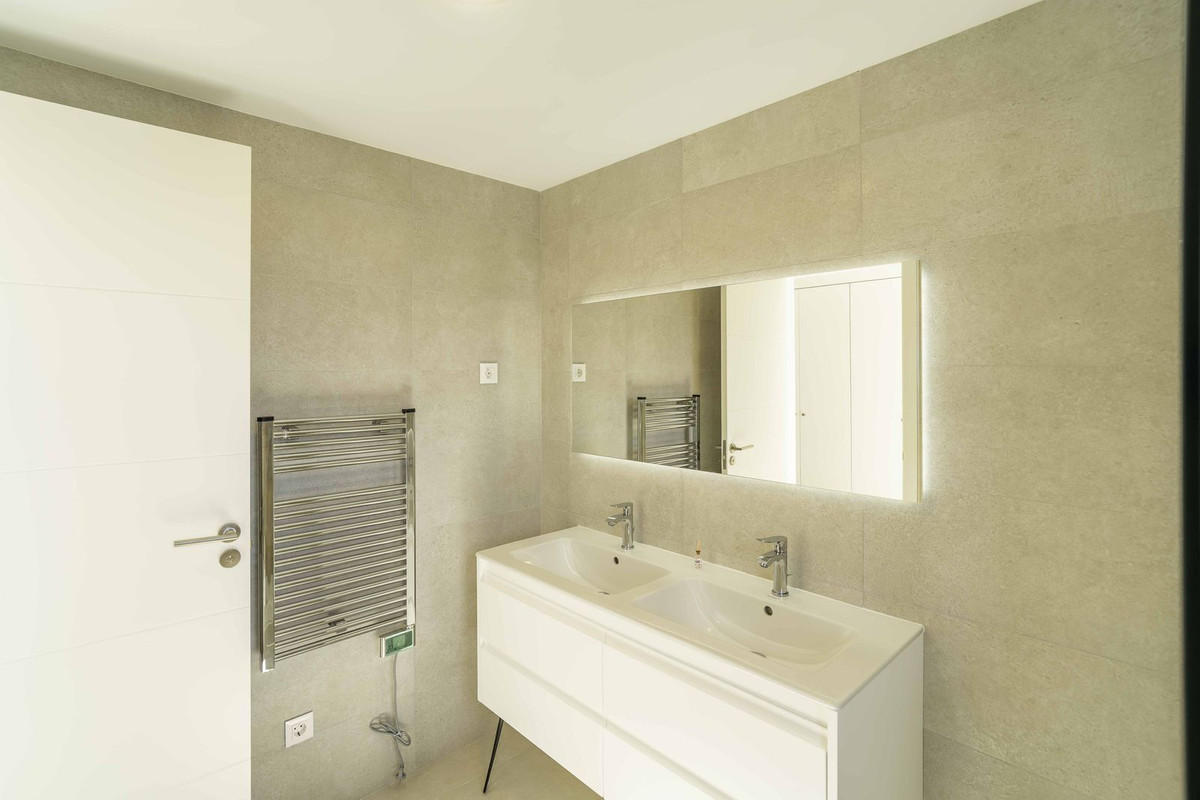 Penthouse te koop in Los Alamos | 4 slaapkamers H5184250