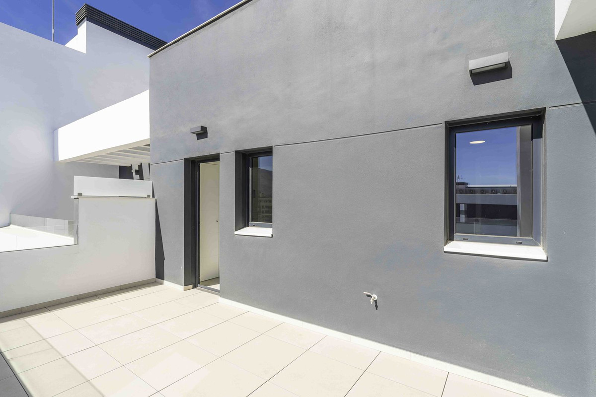 Penthouse te koop in Los Alamos | 4 slaapkamers H5184250