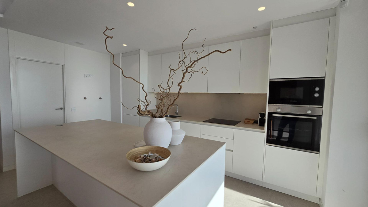 Appartement te koop in Los Alamos | 3 slaapkamers H5245429