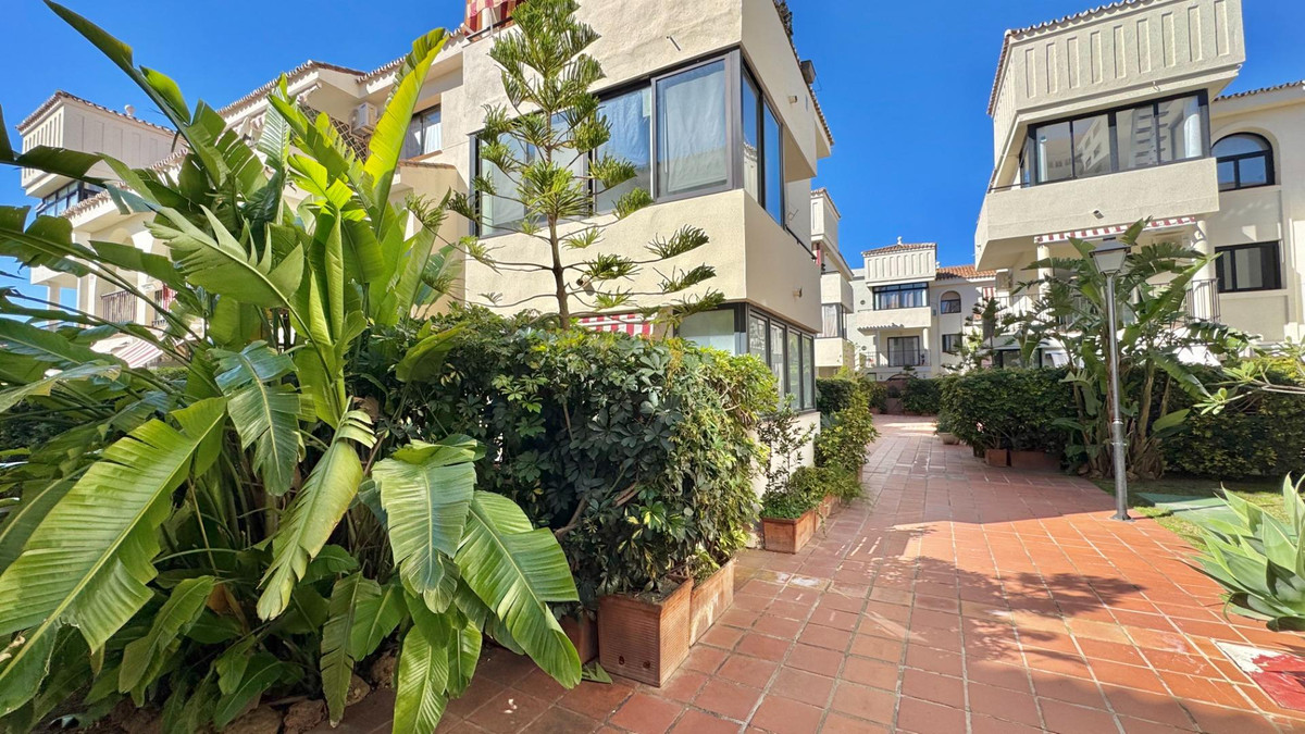 Property main view 40