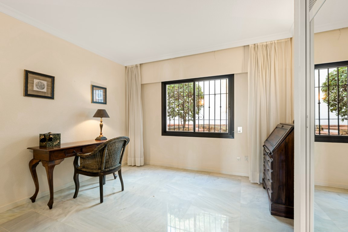 Tussenverdieping Appartement in Los Almendros-15