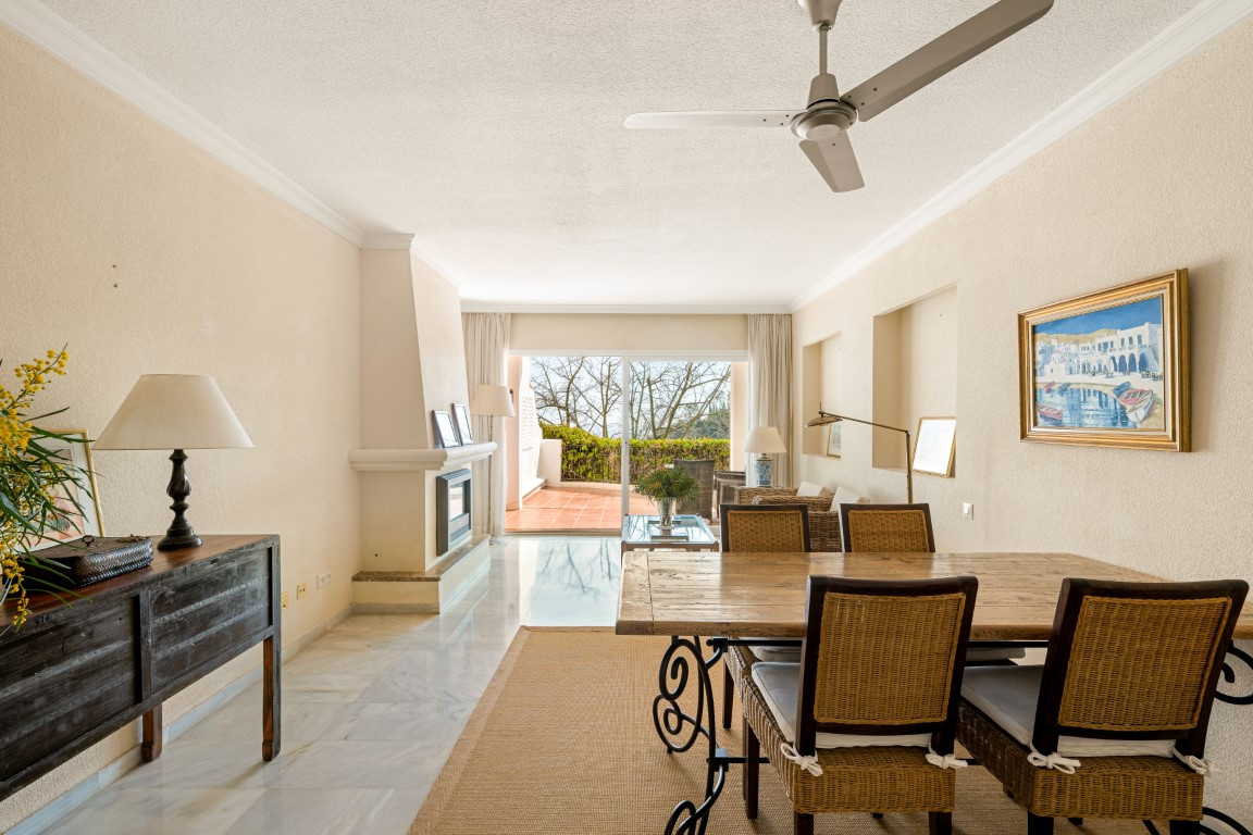 Tussenverdieping Appartement in Los Almendros-2