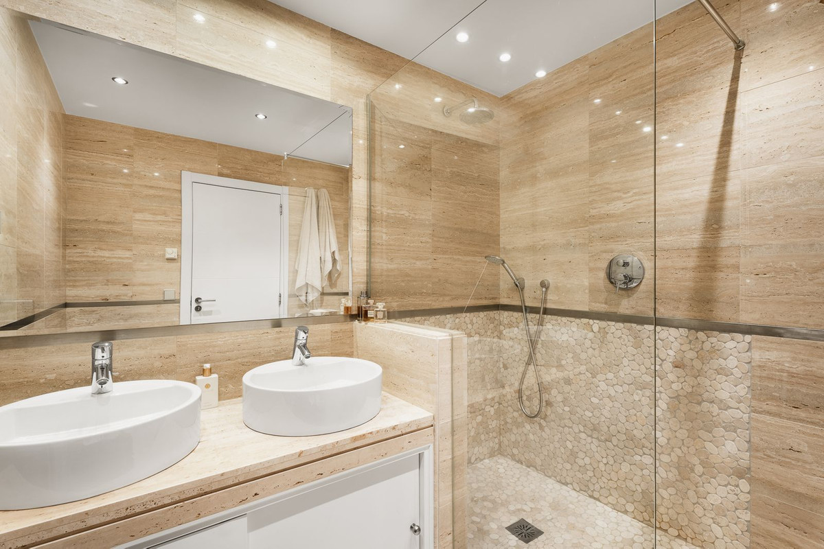 Appartement te koop in Los Almendros | 2 slaapkamers H5116936