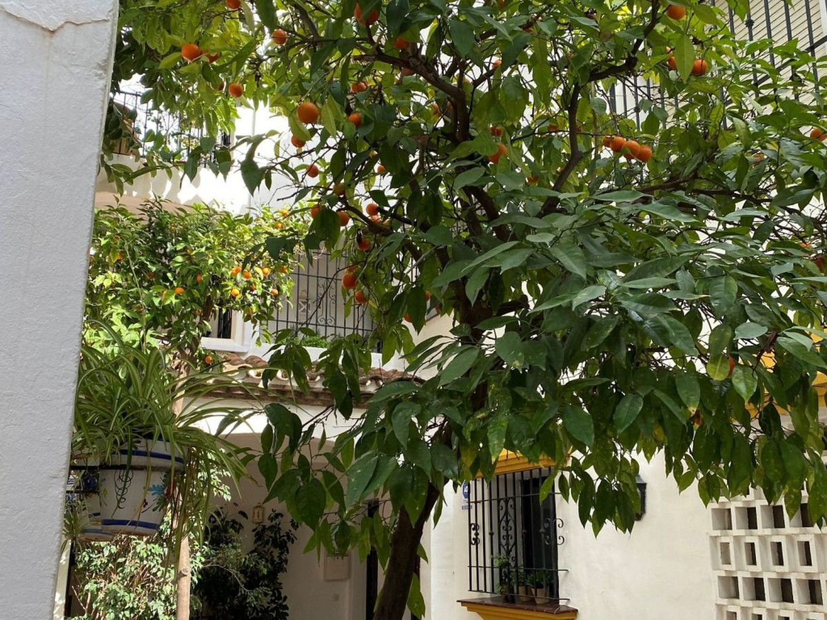 Appartement te koop in Los Almendros | 2 slaapkamers H5293519