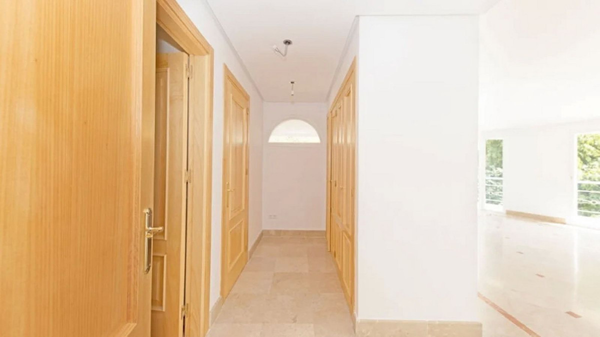 Property main view 32