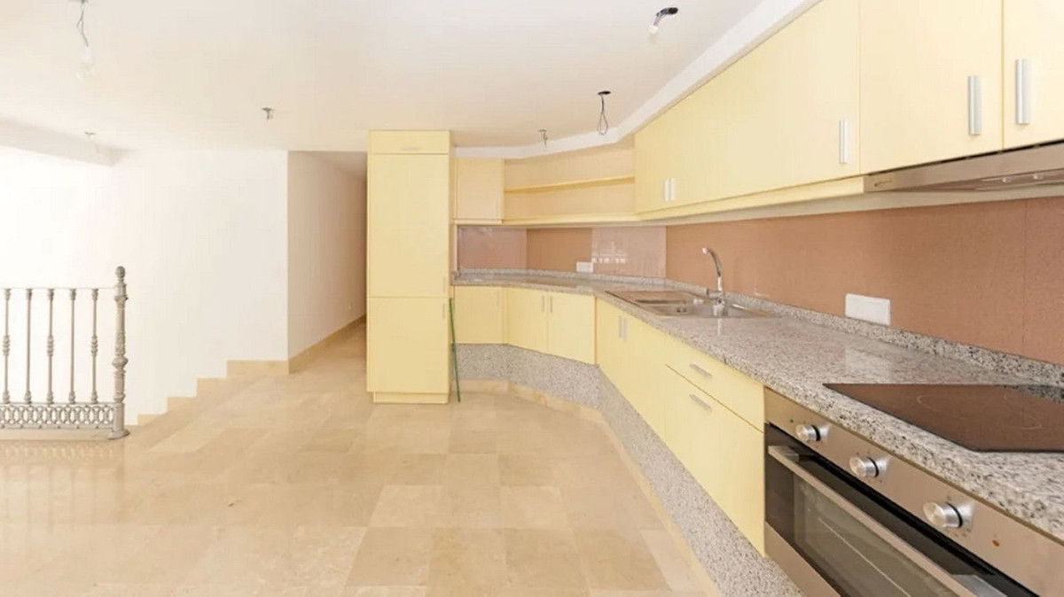 Property main view 46