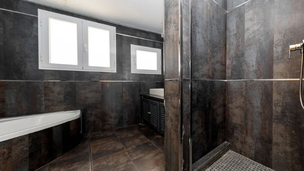 Property main view 53