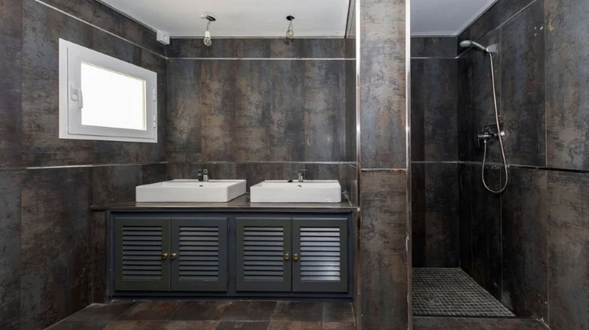 Property main view 57