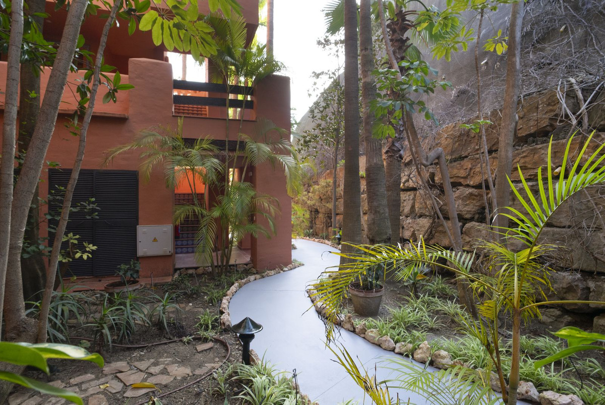 Property main view 40
