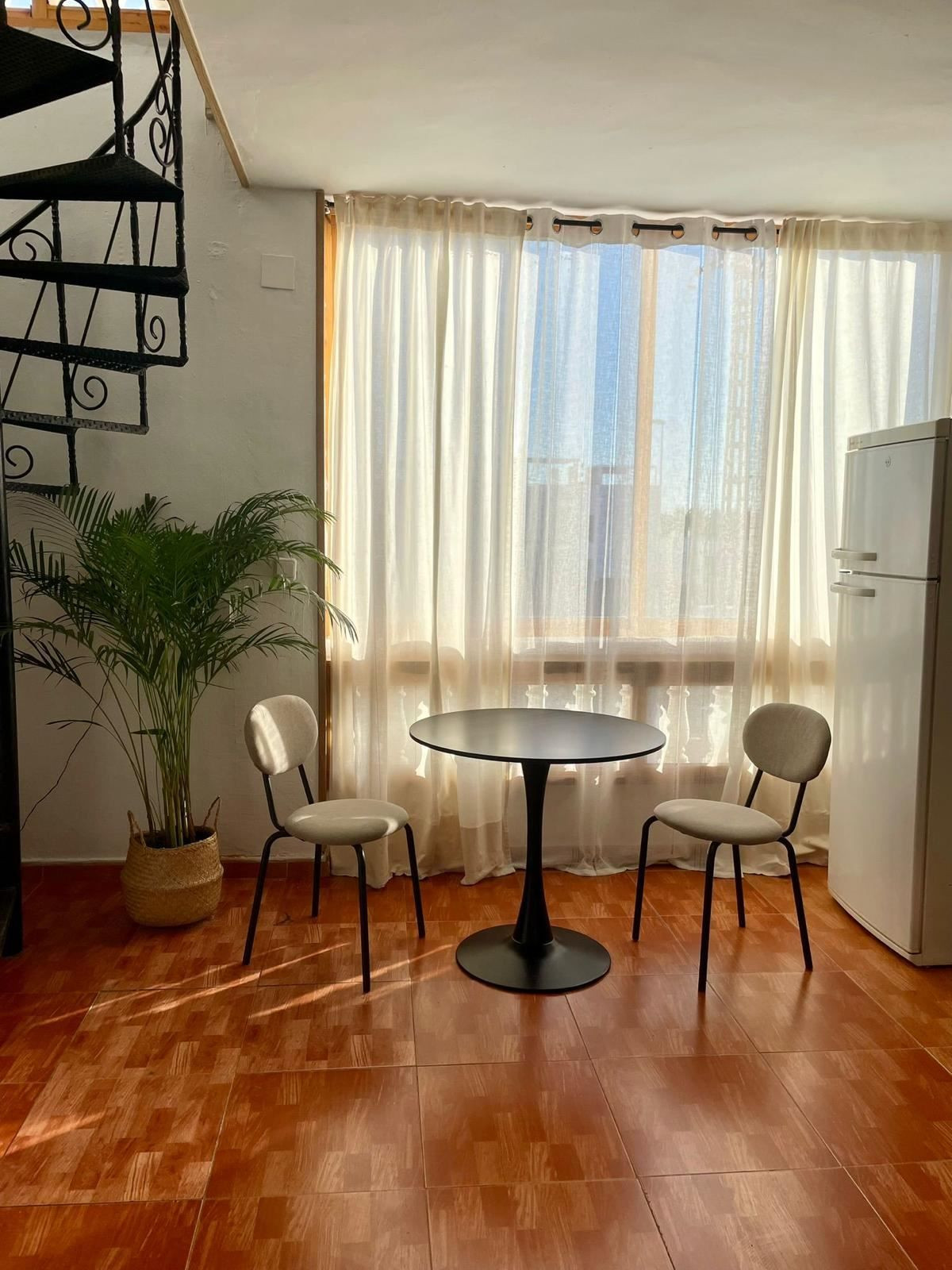 Appartement te koop in Los Altos | 2 slaapkamers H5226313