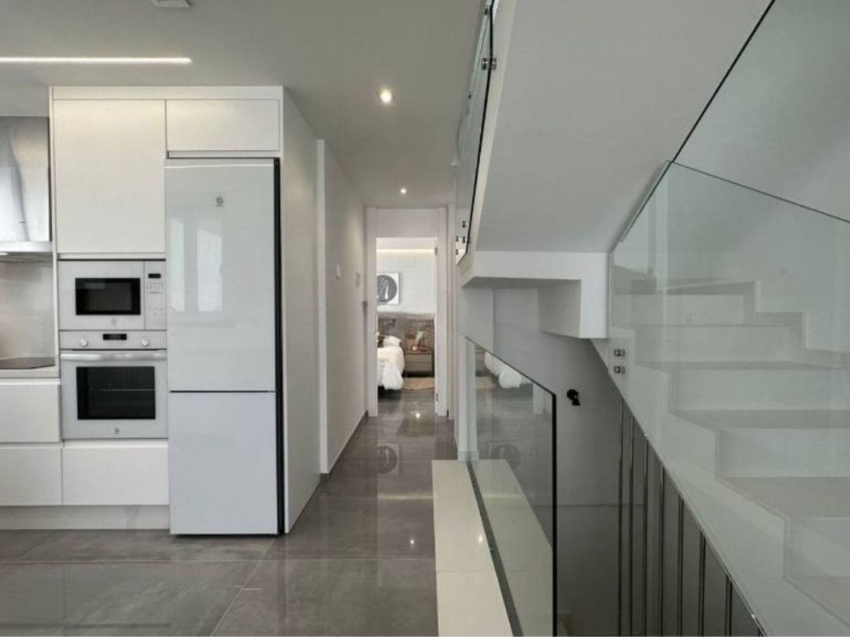 Huis te koop in Los Altos | 3 slaapkamers H5295484