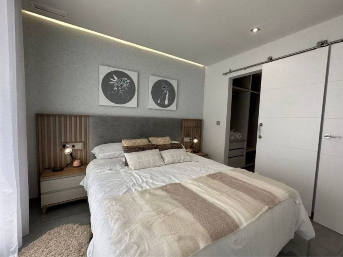 Huis te koop in Los Altos | 3 slaapkamers H5295484