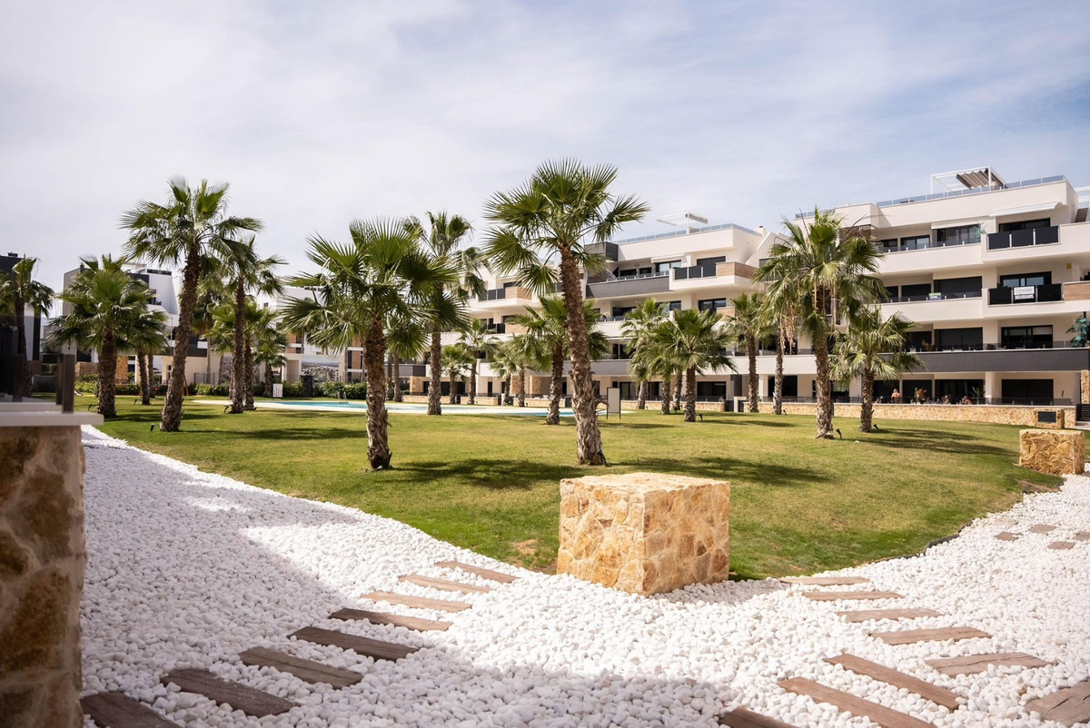 Appartement te koop in Los Altos | 2 slaapkamers H5303410