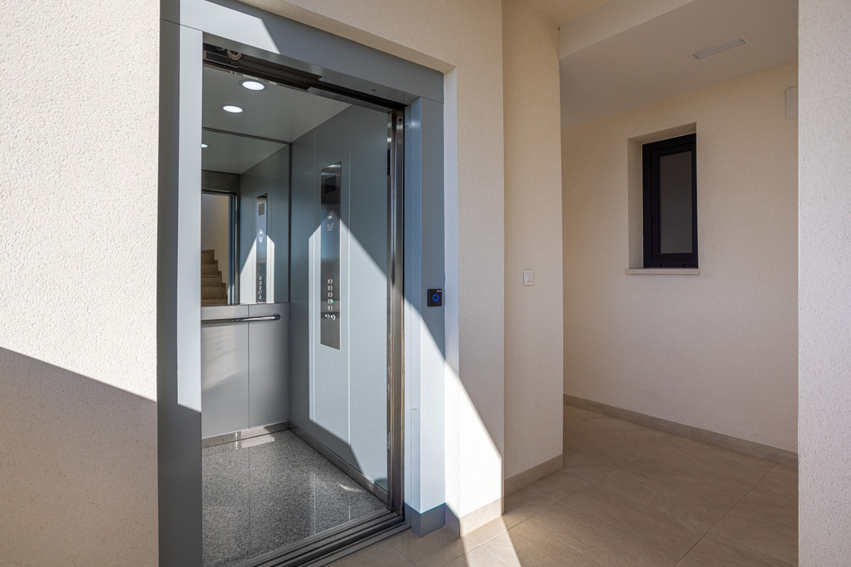 Property main view 30