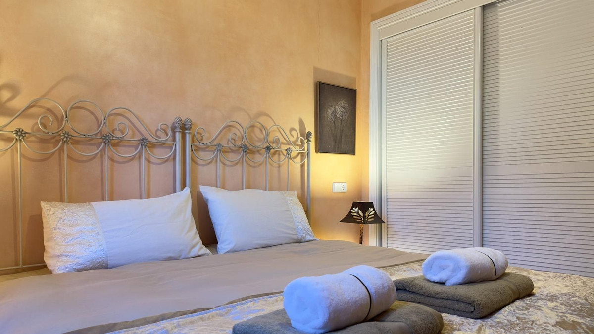 Appartement te koop in Los Arqueros | 3 slaapkamers H4920628