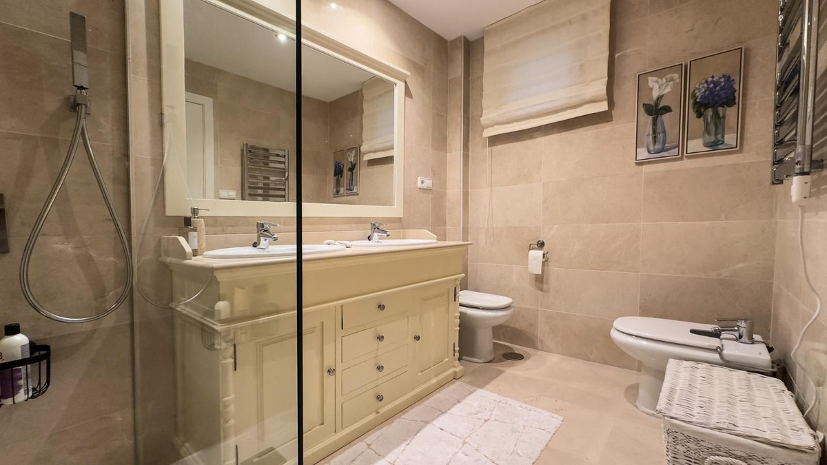 Appartement te koop in Los Arqueros | 3 slaapkamers H4920628