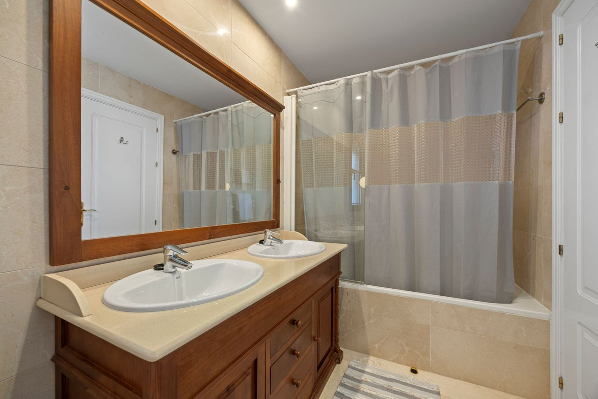 Tussenverdieping Appartement in Los Arqueros-11
