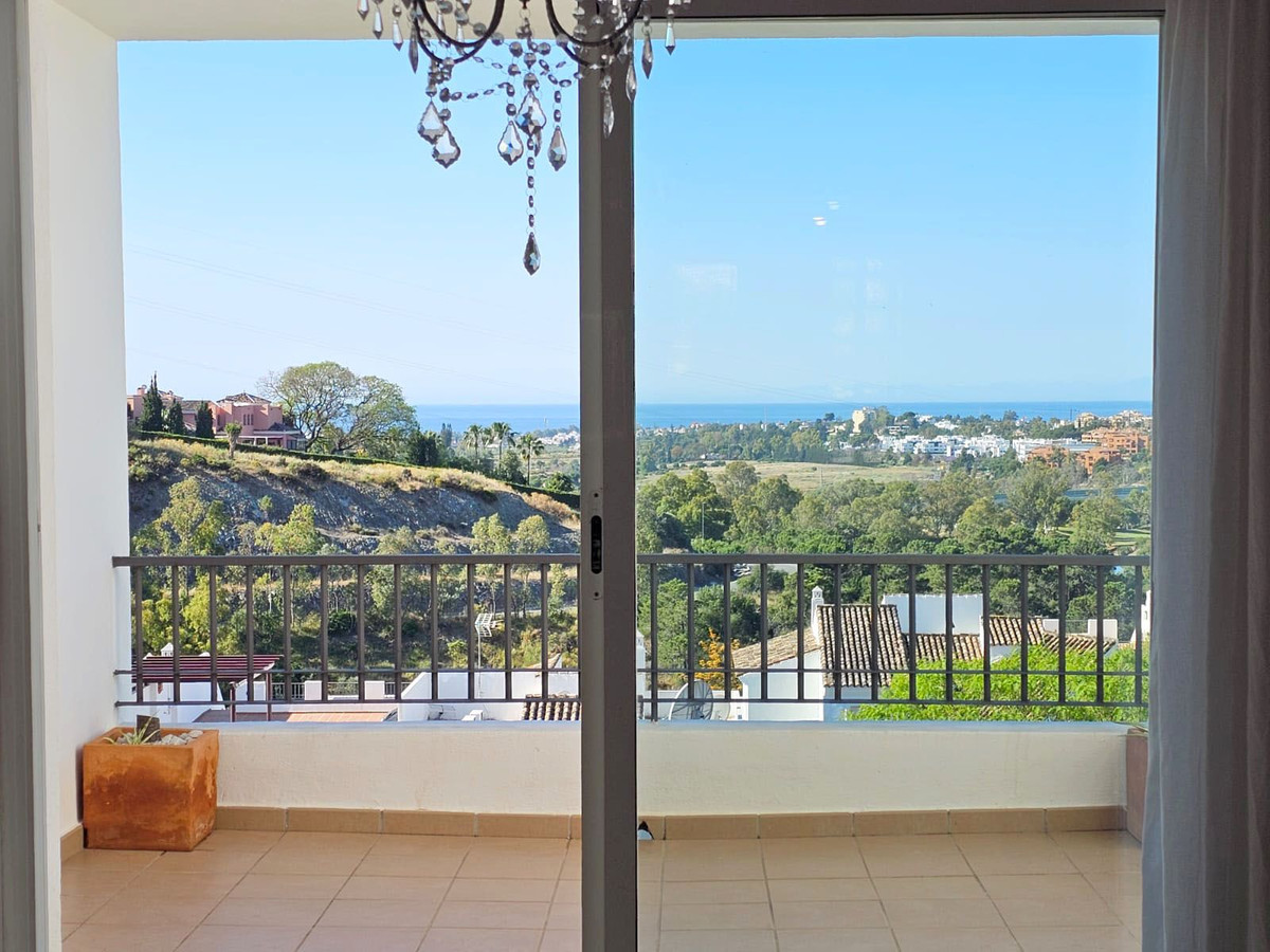 Penthouse for sale in Los Arqueros | 2 bedrooms H5045329