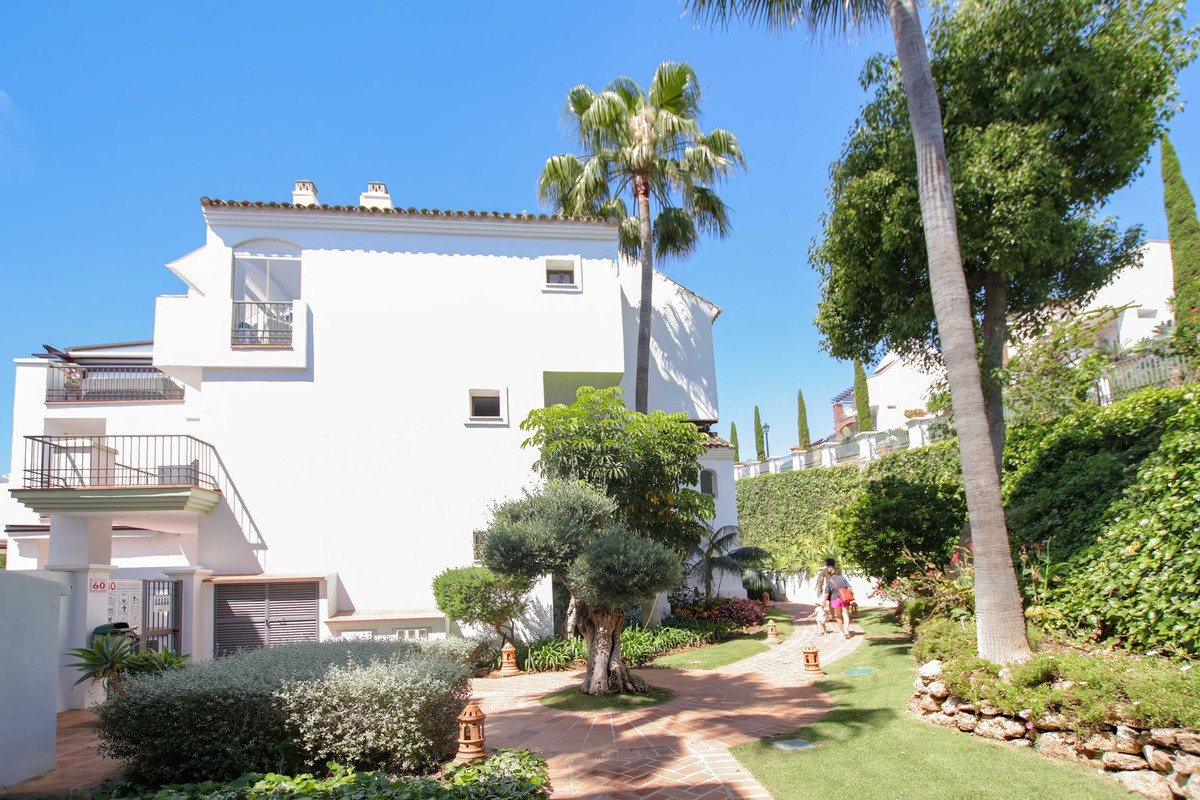 Appartement te koop in Los Arqueros | 2 slaapkamers H5050168