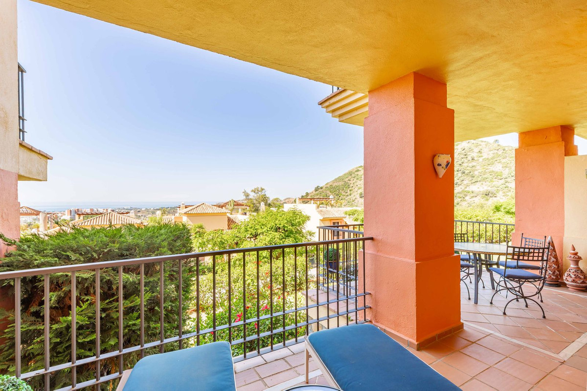 Appartement te koop in Los Arqueros | 2 slaapkamers H5057620