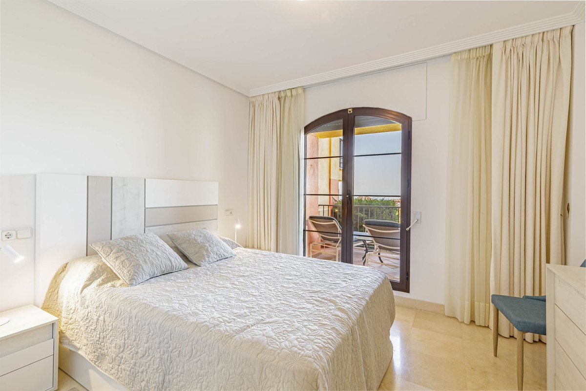 Appartement te koop in Los Arqueros | 2 slaapkamers H5057620