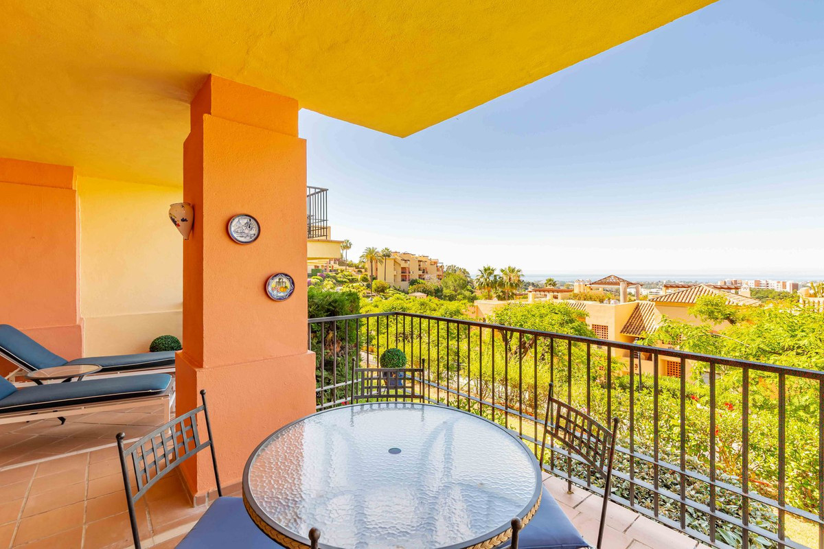 Appartement te koop in Los Arqueros | 2 slaapkamers H5057620