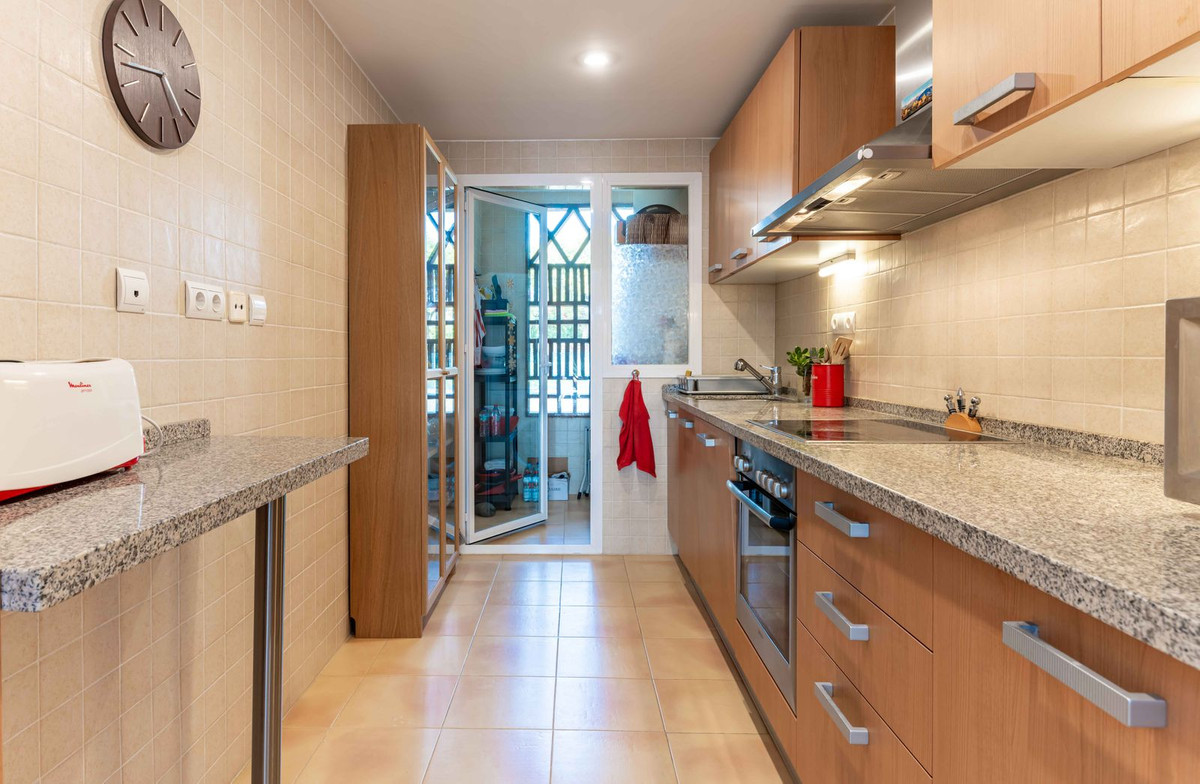 Appartement te koop in Los Arqueros | 2 slaapkamers H5072401