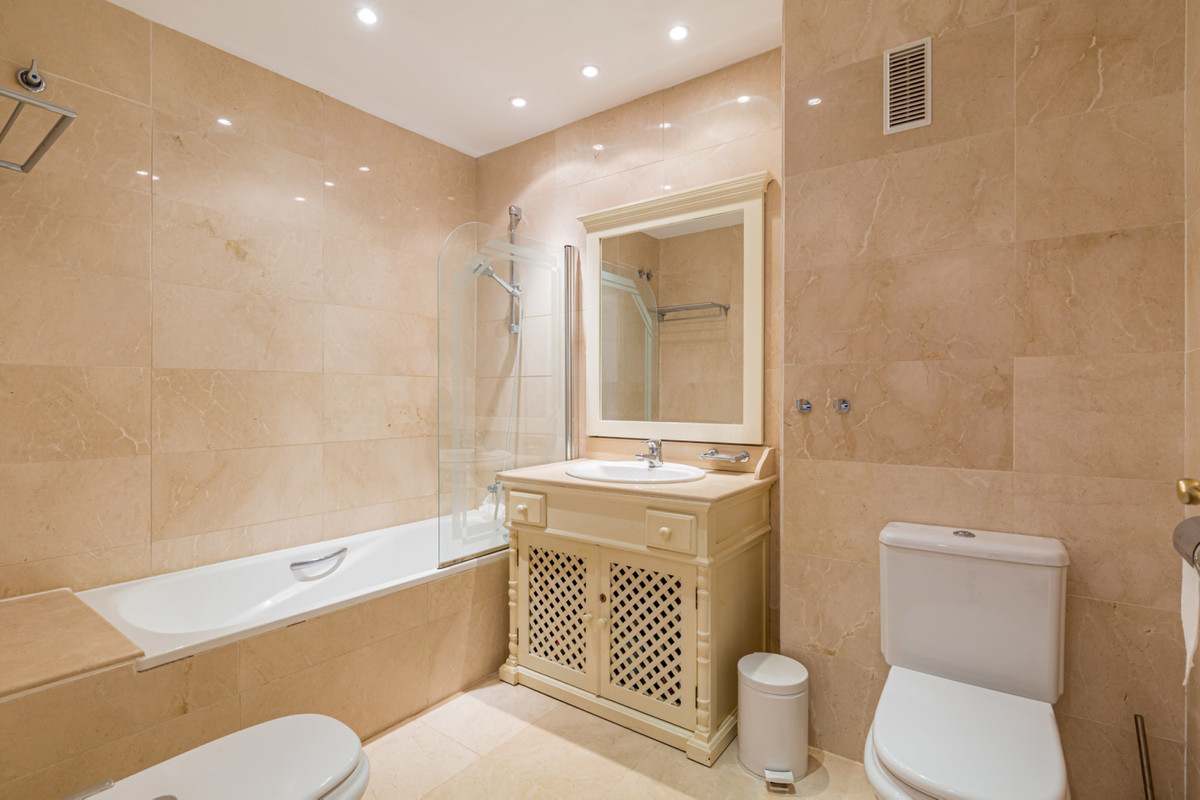 Appartement te koop in Los Arqueros | 3 slaapkamers H5120680
