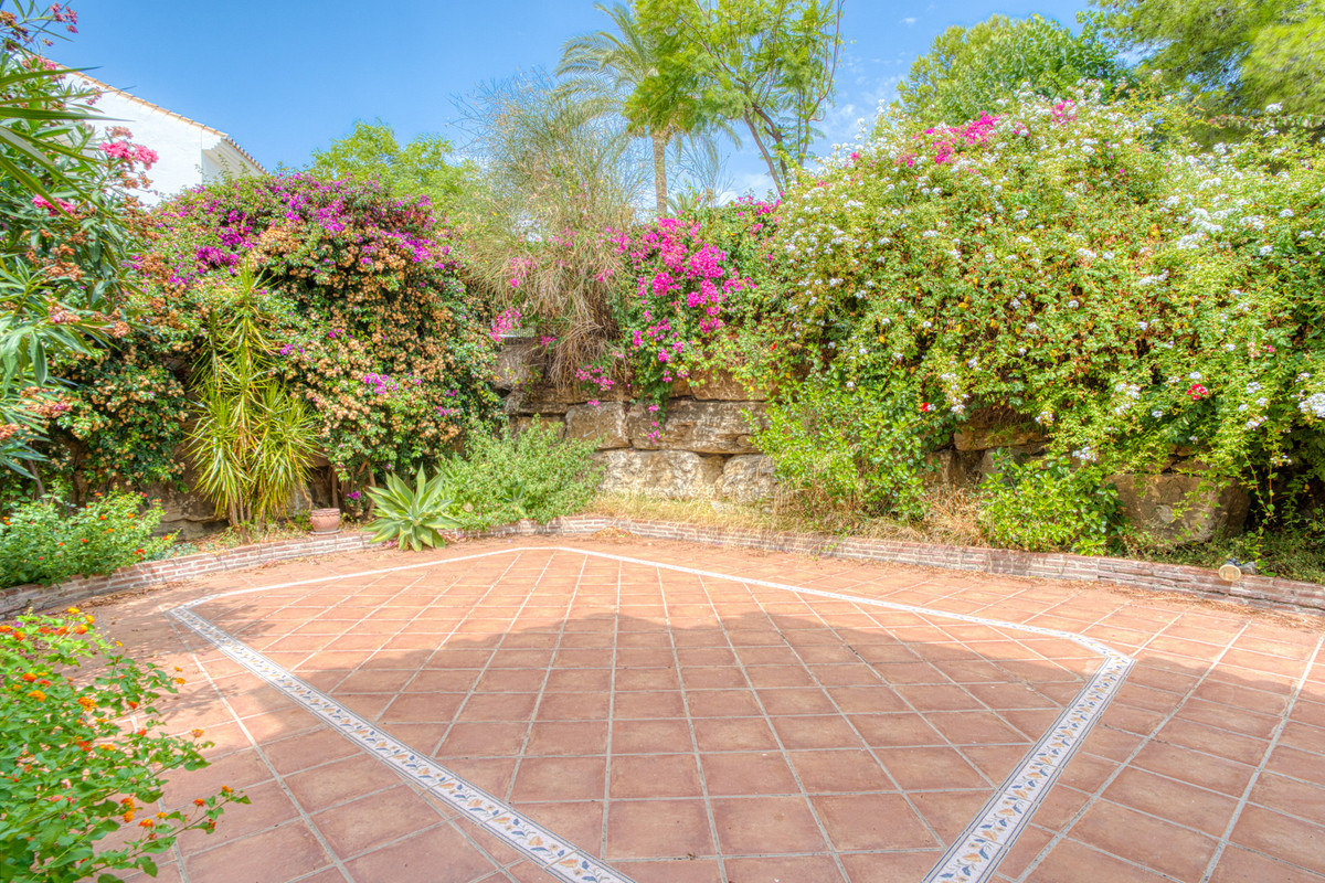 Huis te koop in Los Arqueros | 4 slaapkamers H5131813