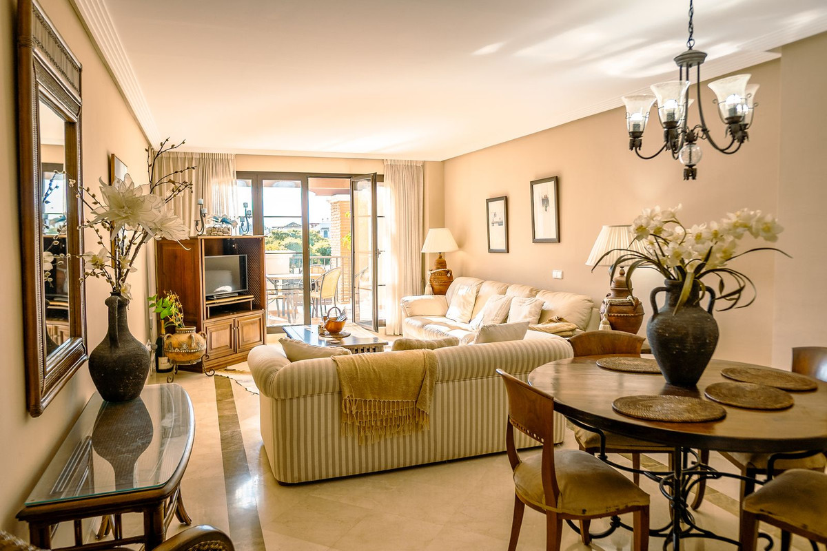 Penthouse te koop in Los Arqueros | 2 slaapkamers H5250577