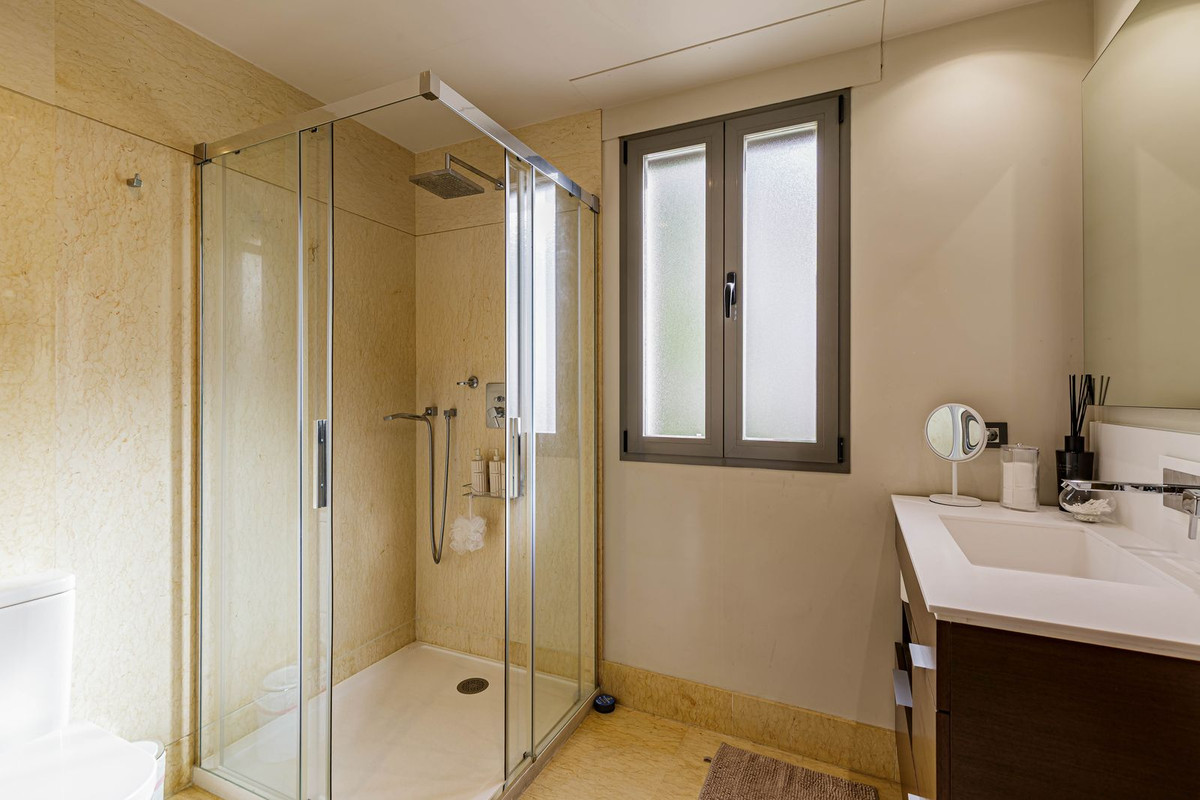 Appartement te koop in Los Arqueros | 3 slaapkamers H5257051