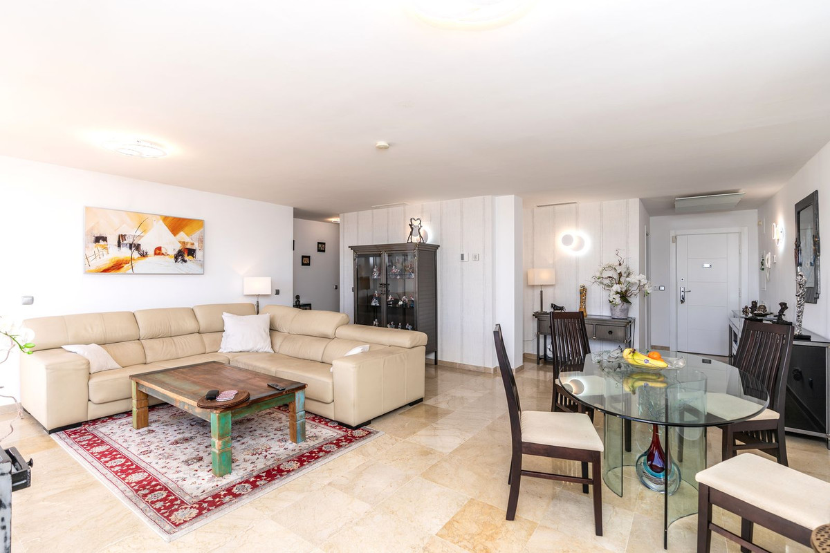 Appartement te koop in Los Arqueros | 3 slaapkamers H5286049