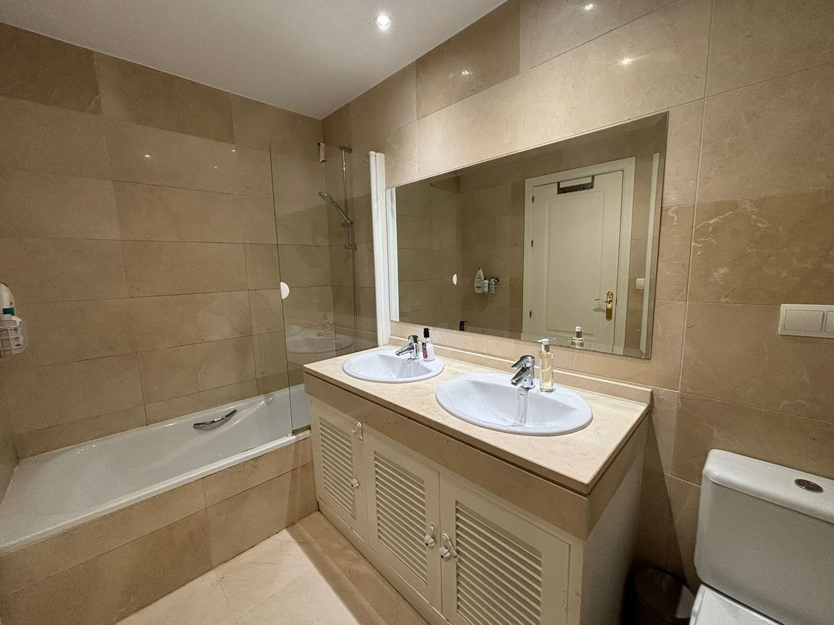 Appartement te koop in Los Arqueros | 3 slaapkamers H5287735